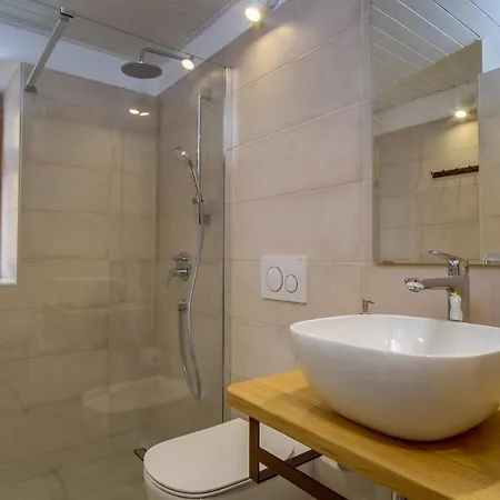 House Mihaela Dom wakacyjny *